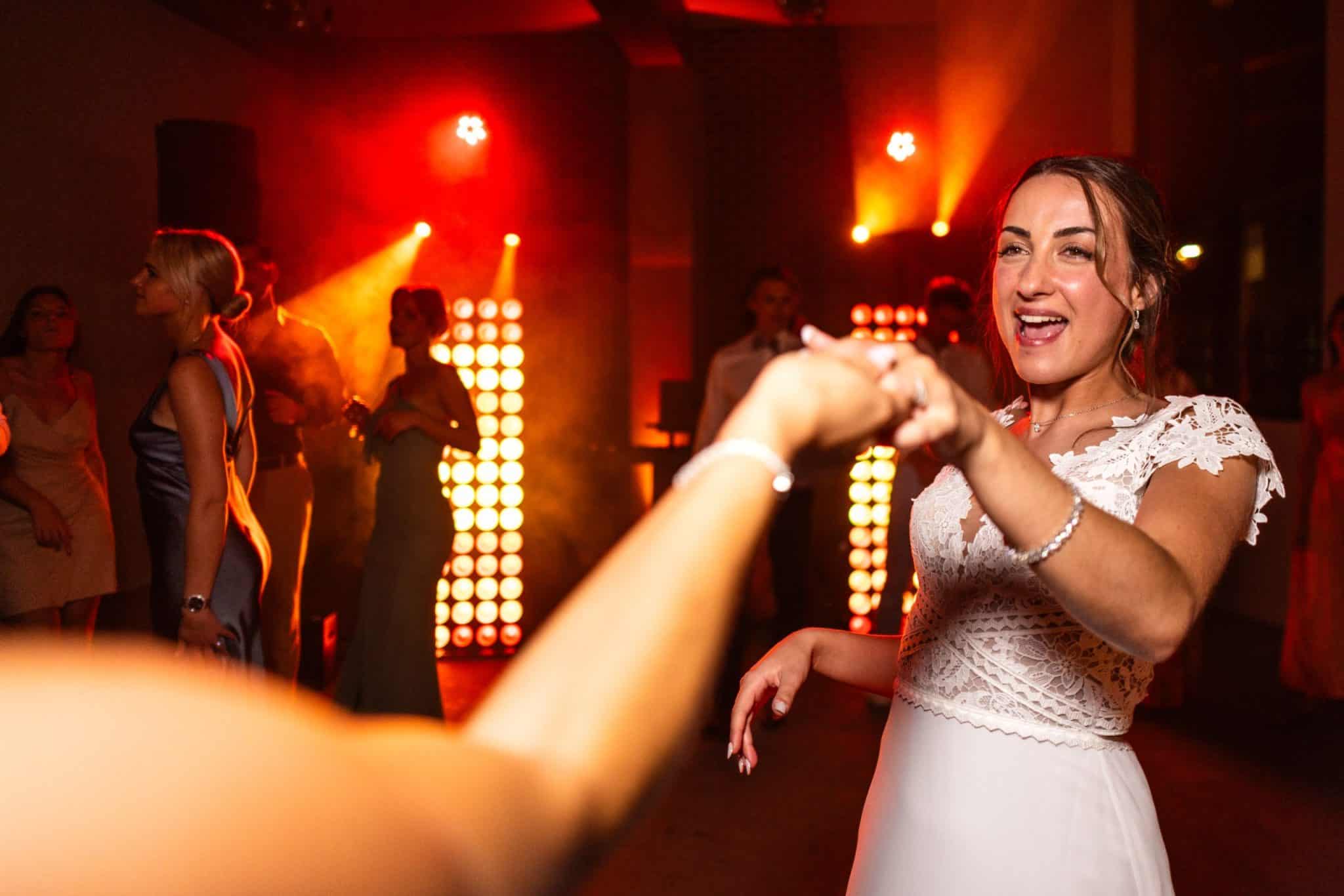Champagne shower mariage Arras Morgan Degorre photographe Mélanie Aurélien